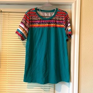Serape design teal green T shirt L